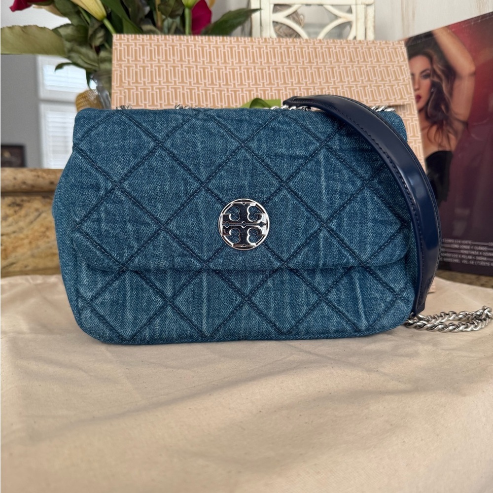 New Tory Burch 595+! WILLA DENIM SMALL SHOULDER BAG DENIM / - Picture 10 of 11
